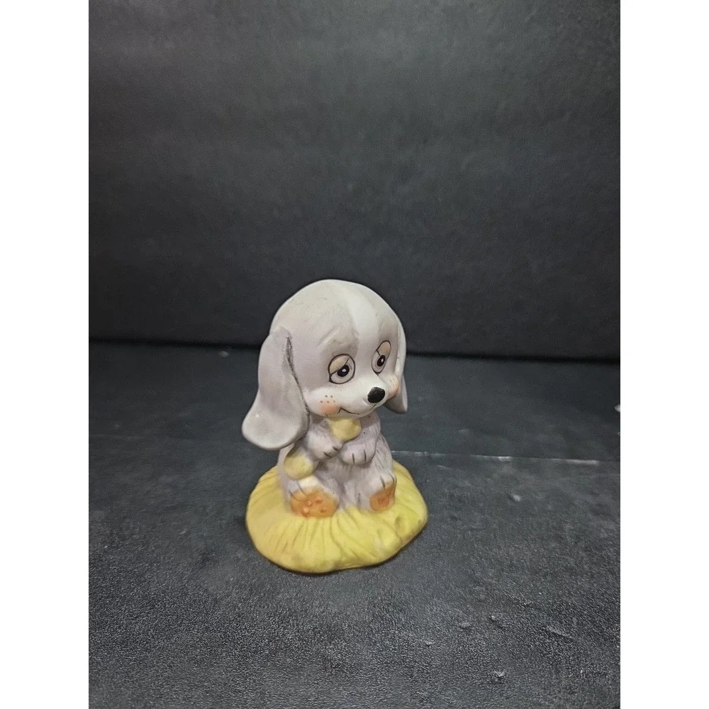 Puppy Porcelain Figurine 3.5